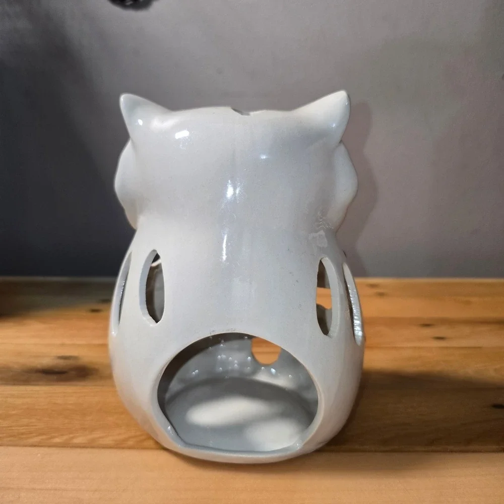 Hobby Lobby White Ceramic Owl Candle Holder Gold Accents Fall 2022 HL9182185